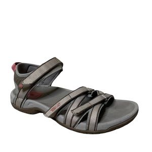 Teva Tirra Women’s tan Hiking Outdoor Trail Sandals Size 9.